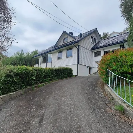 Separate Floor In A Private House With A Private Entrance * Egersund