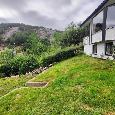 Separate Floor In A Private House With A Private Entrance Apartment Egersund