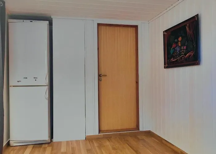 Separate Floor In A Private House With A Private Entrance Apartment